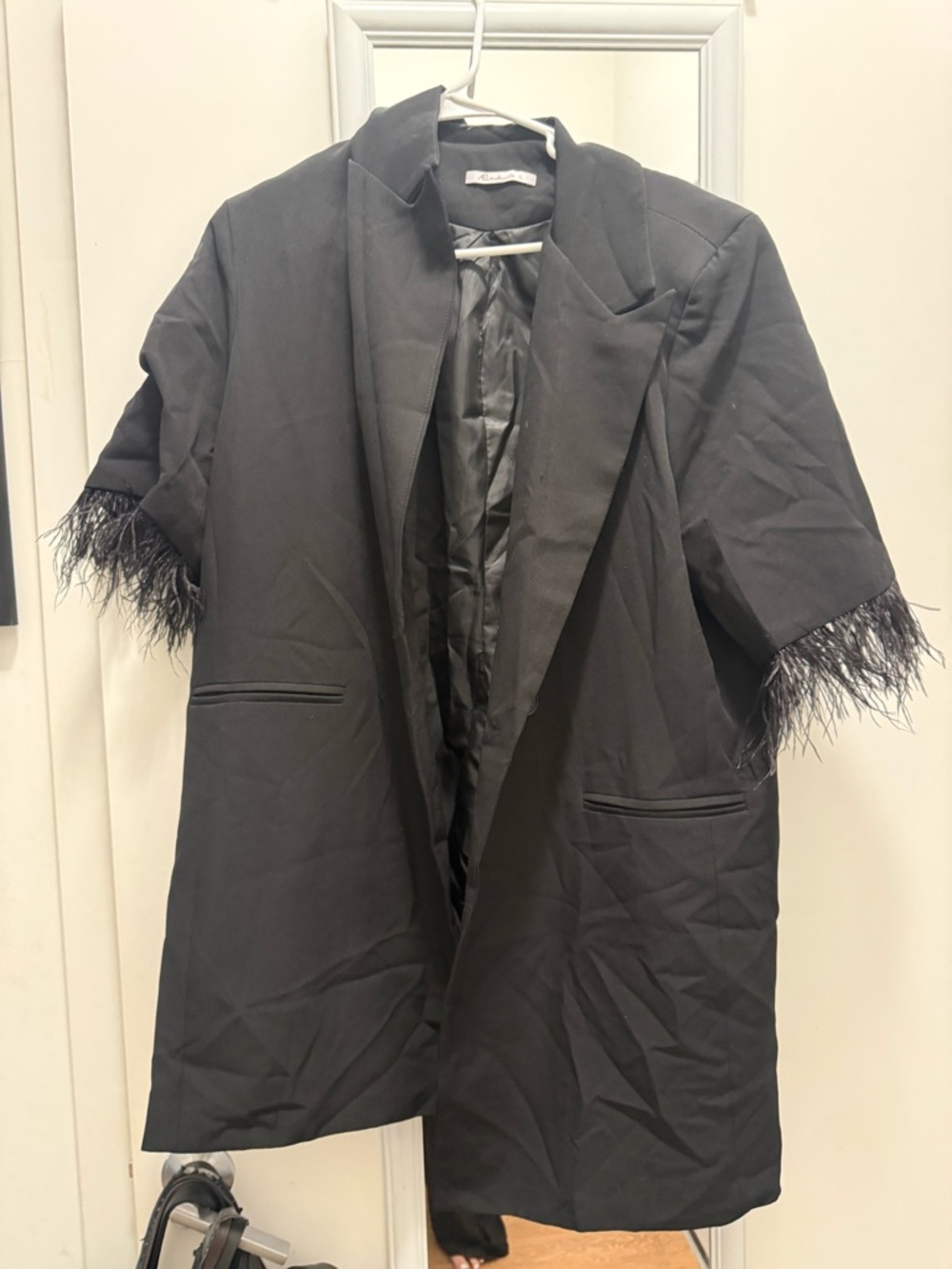 Black Feather-Trim Short Sleeve Blazer